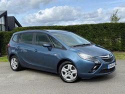 Blue Used 2014 Vauxhall Zafira MPV | £6,250 (A bit pricey)