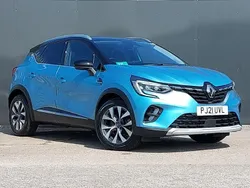 Blue/black Used 2021 Renault Captur Version S SUV | £16,998 (Fair price)