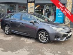 Grey Used 2015 Toyota Avensis Business Edition Estate | £6,500 (Fair price)