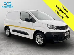 White Used 2020 Peugeot Partner MPV | £9,200 (Fair price)