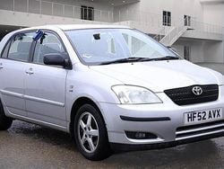 Silver Used 2002 Toyota Corolla T3 Hatchback | £1,999 (Fair price)