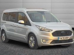 Moondust silver Used 2020 Ford Tourneo Titanium Estate | £15,799 (Fair price)