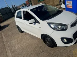 White Used 2014 Kia Picanto Air Hatchback | £1,595 (Good price)