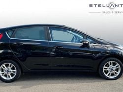 Black Used 2017 Ford Fiesta Zetec Hatchback | £7,248 (Fair price)