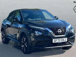 Pearl black Used 2022 Nissan Juke N-Connecta SUV | £14,717 (Fair price)