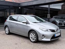 Silver Used 2014 Toyota Auris Sport Estate | £6,995