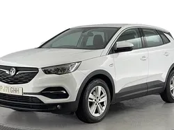 White Used 2021 Vauxhall Grandland X SUV | £11,780 (Good price)