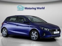 Blue Used 2021 Hyundai i20 SE Hatchback | £11,000 (Fair price)