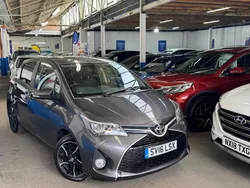 Grey Used 2016 Toyota Yaris Design Hatchback | £6,795 (Fair price)