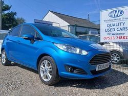 Blue Used 2014 Ford Fiesta Zetec Hatchback | £4,295 (Fair price)