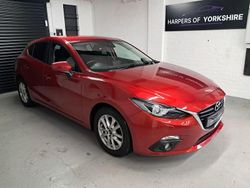 Red Used 2015 Mazda 3 Hatchback | £6,495 (Fair price)