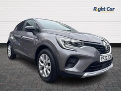 Grey/black Used 2022 Renault Captur Iconic SUV | £15,499 (Fair price)
