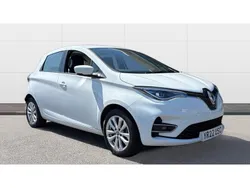 White Used 2022 Renault Rapid Iconic Hatchback | £9,977 (Fair price)