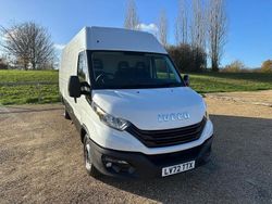 White Used 2022 Iveco Daily Van | £19,475 (A bit pricey)