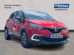 Flame red with black roof Used 2019 Renault Captur Iconic SUV | £11,750 (Fair price)