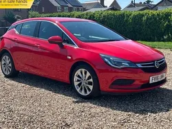 Red Used 2016 Vauxhall Astra Hatchback | £5,999 (Good price)