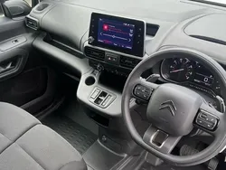 White New 2024 Citroën Berlingo MPV | £18,975 (Fair price)