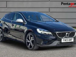 Black Used 2019 Volvo V40 R-Design Estate | £12,495 (Fair price)
