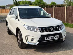White Used 2019 Suzuki Vitara SZ-T SUV | £13,000 (Fair price)