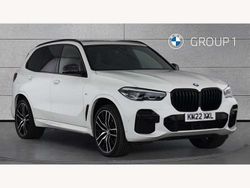 White Used 2022 BMW X5 M Sport SUV | £51,990 (Fair price)