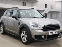 Silver Used 2017 Mini Cooper Countryman SUV | £12,995 (Expensive)