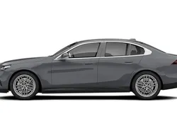 New 2025 BMW 530e M Sport Sedan | £57,275 (Super price)