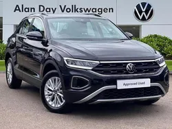 Black Used 2022 VW T-Roc Life SUV | £21,250 (Fair price)