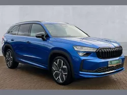 Race blue metallic Used 2025 Skoda Kodiaq SE SUV | £39,950