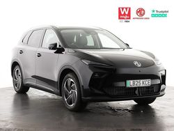 Black Used 2025 MG MG5 EV Trophy Estate | £24,095