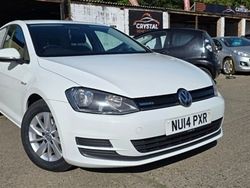 White Used 2014 VW Golf VII S Hatchback | £6,559 (Fair price)