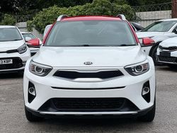 White Used 2020 Kia Stonic SUV | £11,342 (Fair price)