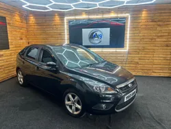 Black Used 2009 Ford Focus Zetec Hatchback | £1,990 (Fair price)