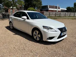 White Used 2015 Lexus IS300h Sedan | £7,995 (Good price)