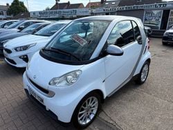 White Used 2009 Smart ForTwo Coupé Passion Coupe | £3,695 (Fair price)