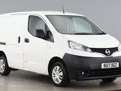 White Used 2017 Nissan NV200 Acenta Van | £7,800 (Fair price)