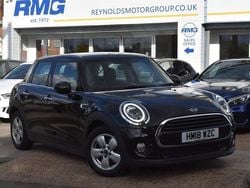 Black Used 2018 Mini Cooper Hatch Hatchback | £8,950 (Good price)