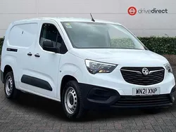 Solid polar white Used 2021 Vauxhall Combo MPV | £9,901 (Good price)