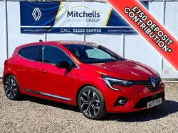 Flame red Used 2023 Renault Clio V Techno Hatchback | £16,995 (Fair price)