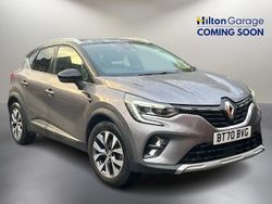 Grey/black Used 2020 Renault Captur Version S SUV | £12,150 (Fair price)