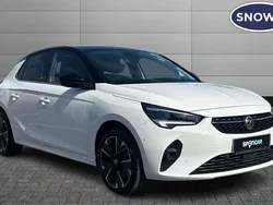 White Used 2022 Vauxhall Corsa-e Elite Hatchback | £11,767 (Fair price)