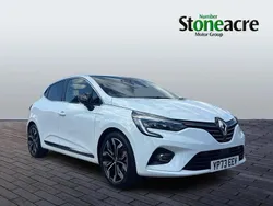 White Used 2023 Renault Clio V Techno Hatchback | £15,099 (Fair price)