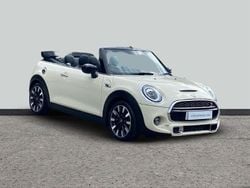 White Used 2021 Mini Cooper S Exclusive Hatchback | £19,590 (Fair price)