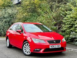 Red Used 2014 Seat Leon SE Estate | £2,695 (Expensive)