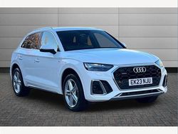 White Used 2023 Audi Q5 S-Line SUV | £34,750 (Fair price)