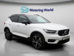 White Used 2020 Volvo XC40 R-Design Pro SUV | £24,200 (Super price)