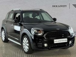Black Used 2018 Mini Cooper Countryman SUV | £14,555 (Fair price)