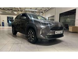 Grey Used 2023 Toyota Yaris Hybrid Design SUV | £21,047 (Fair price)