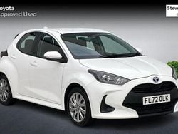 Used 2025 Toyota Yaris Hybrid Hatchback | £18,299 (Good price)