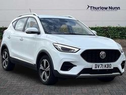 White Used 2021 MG ZS Excite Sedan | £10,795 (Fair price)
