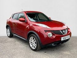 Red Used 2011 Nissan Juke Acenta SUV | £3,390 (Fair price)